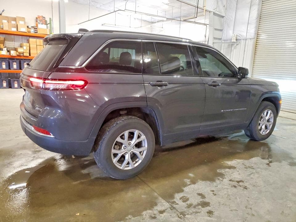 2022 JEEP GRAND CHEROKEE LIMITED 3