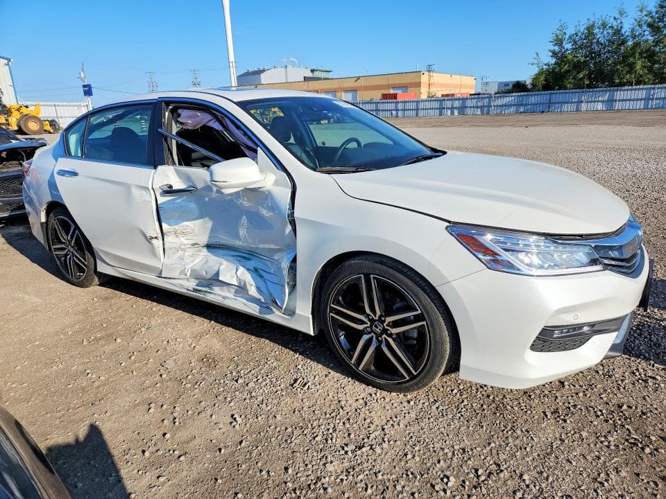 2017 HONDA ACCORD EX 4