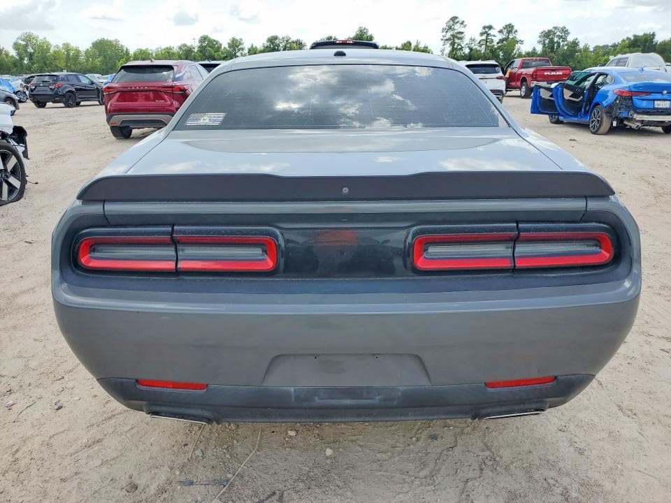 2019 DODGE CHALLENGER SXT 6
