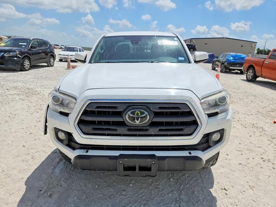2018 TOYOTA TACOMA SR5 V6 5