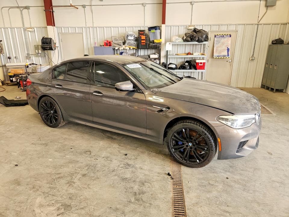 2018 BMW M5 4