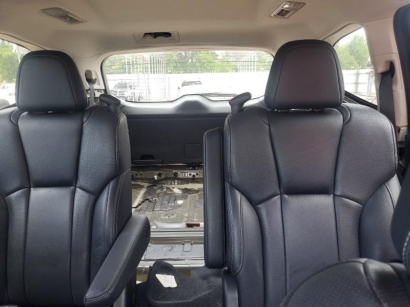2021 SUBARU ASCENT LIMITED 10