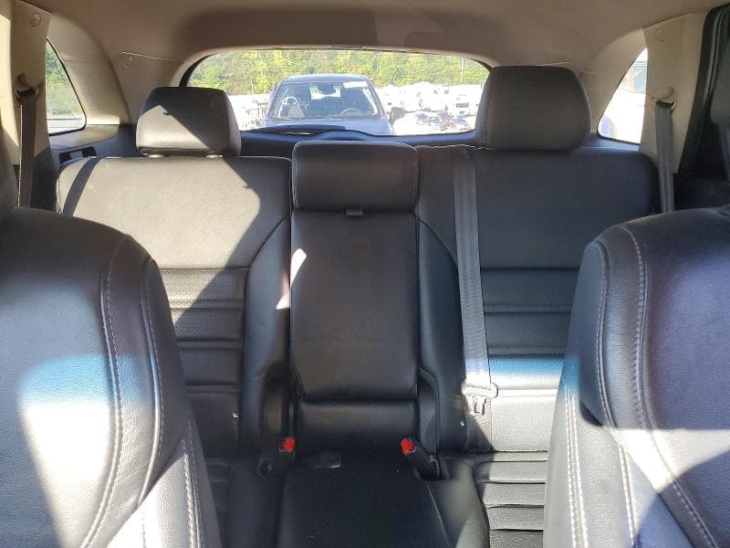 2017 KIA SORENTO EX 10