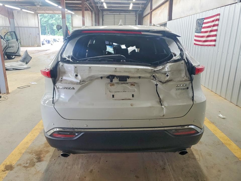 2021 TOYOTA VENZA XLE 6