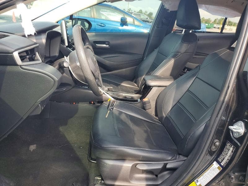 2021 TOYOTA COROLLA LE 7