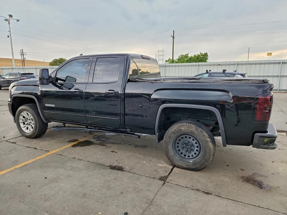 2017 GMC SIERRA K1500 SLE 2