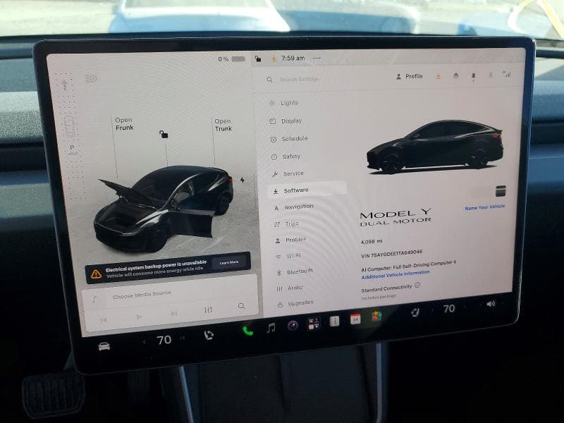 2026 TESLA MODEL Y 9