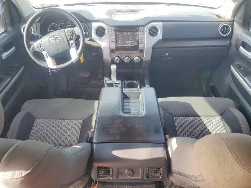 2018 TOYOTA TUNDRA CREWMAX SR5 8