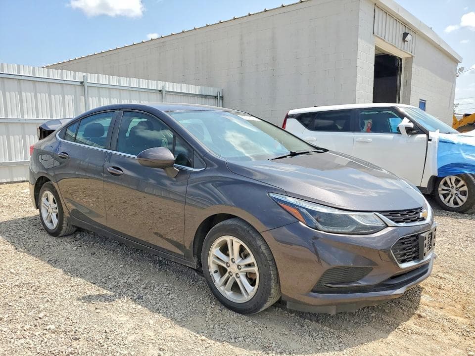 2017 CHEVROLET CRUZE LT 4