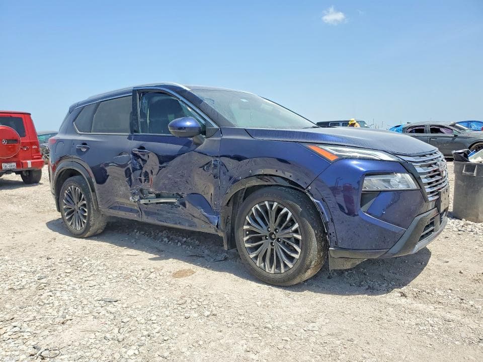 2024 NISSAN ROGUE PLATINUM 4