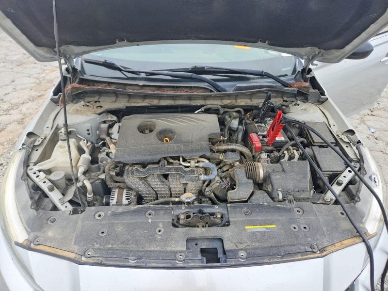 2019 NISSAN ALTIMA SR 11