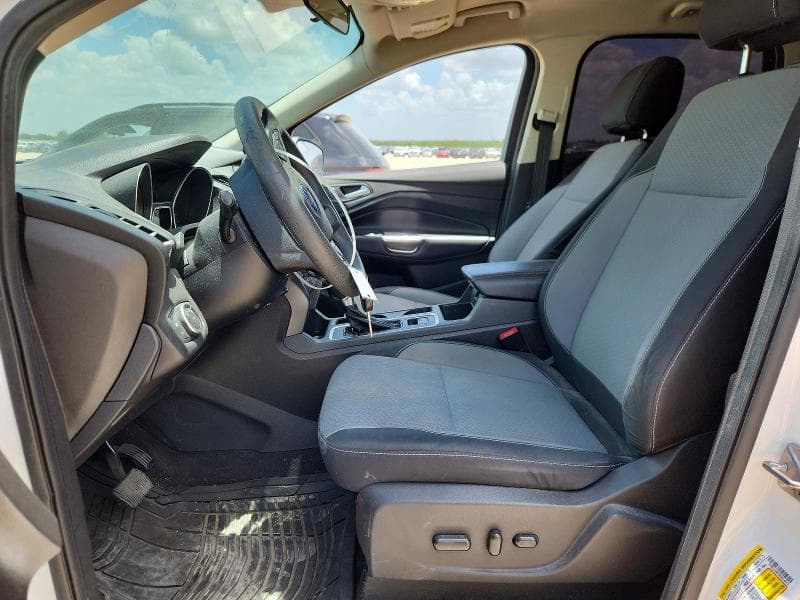 2017 FORD ESCAPE SE 7