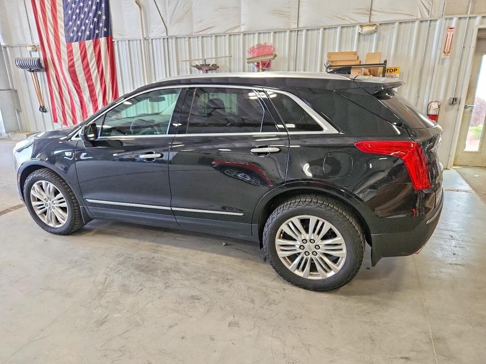 2017 CADILLAC XT5 PREMIUM LUXURY 2