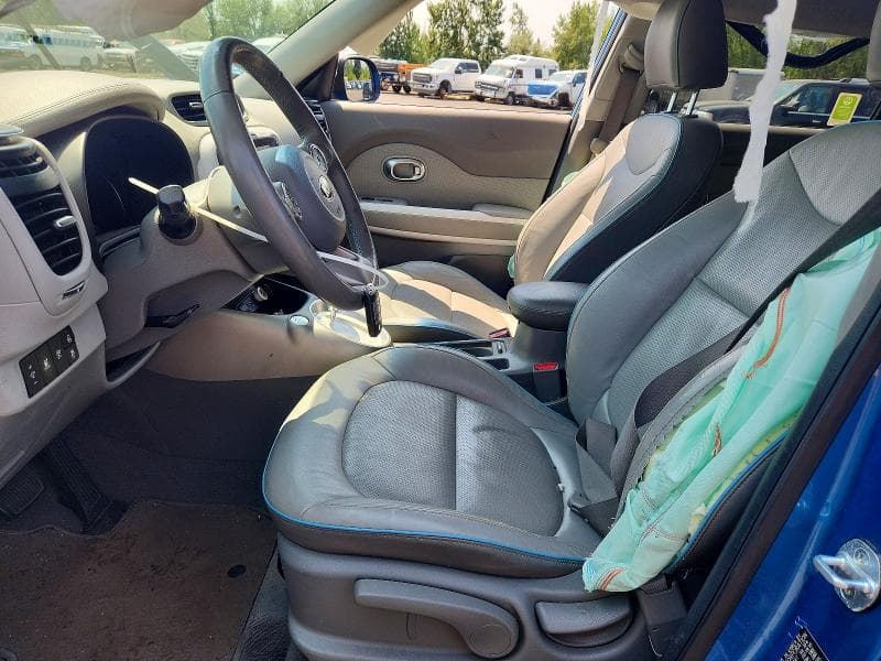 2017 KIA SOUL EV + 7