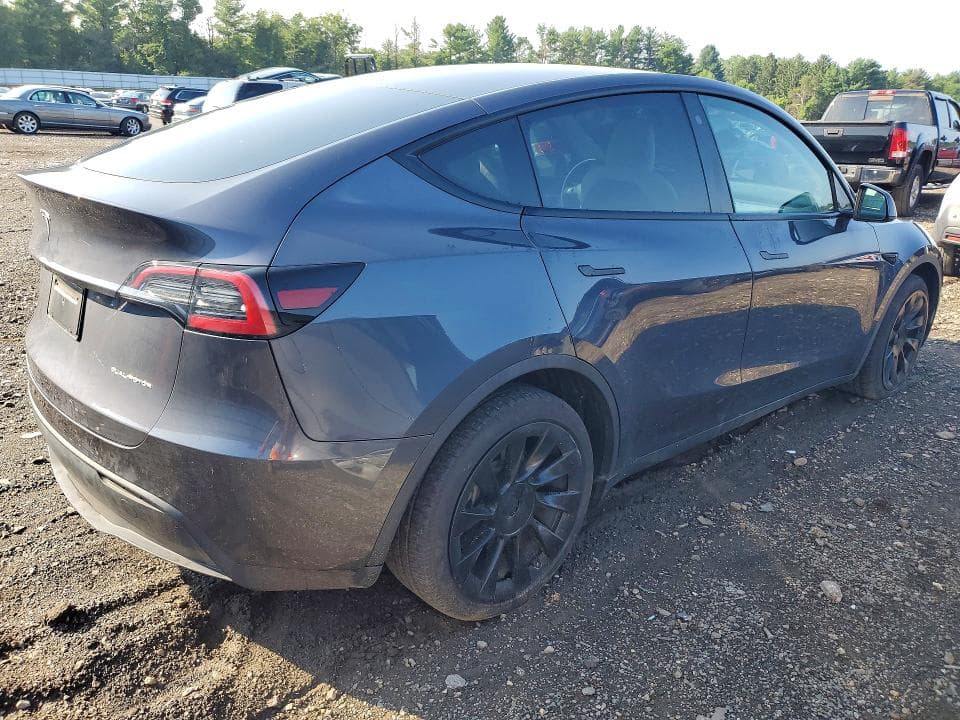 2022 TESLA MODEL Y 3