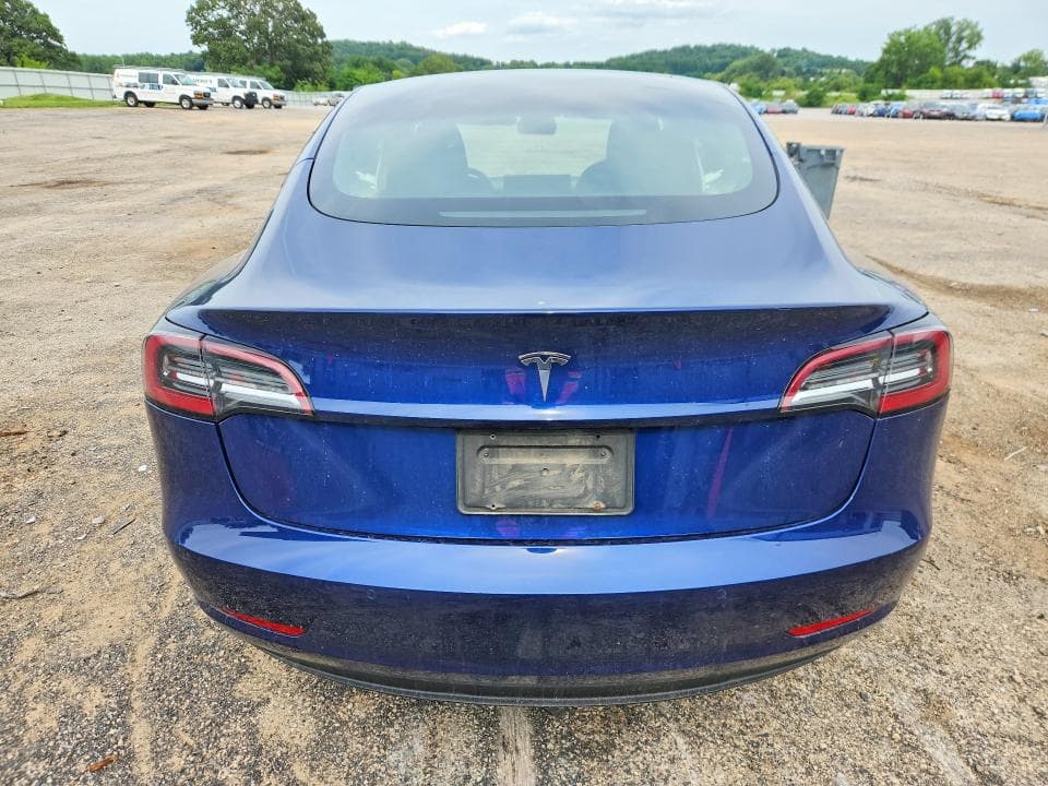 2021 TESLA MODEL 3 6