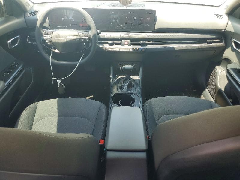 2025 KIA K4 LXS 8
