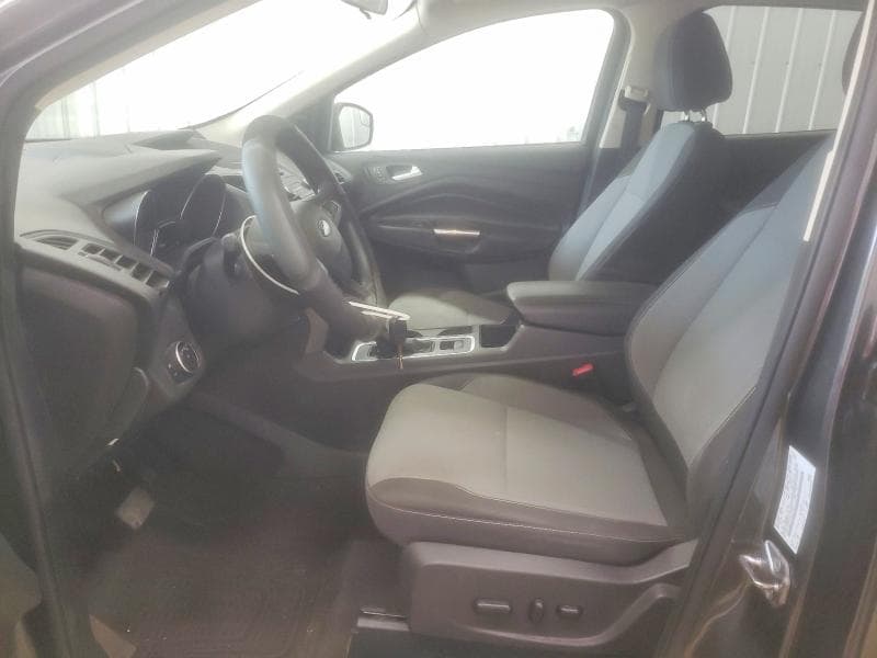 2017 FORD ESCAPE SE 7