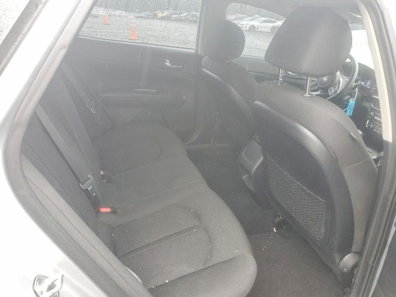 2019 KIA OPTIMA LX 10