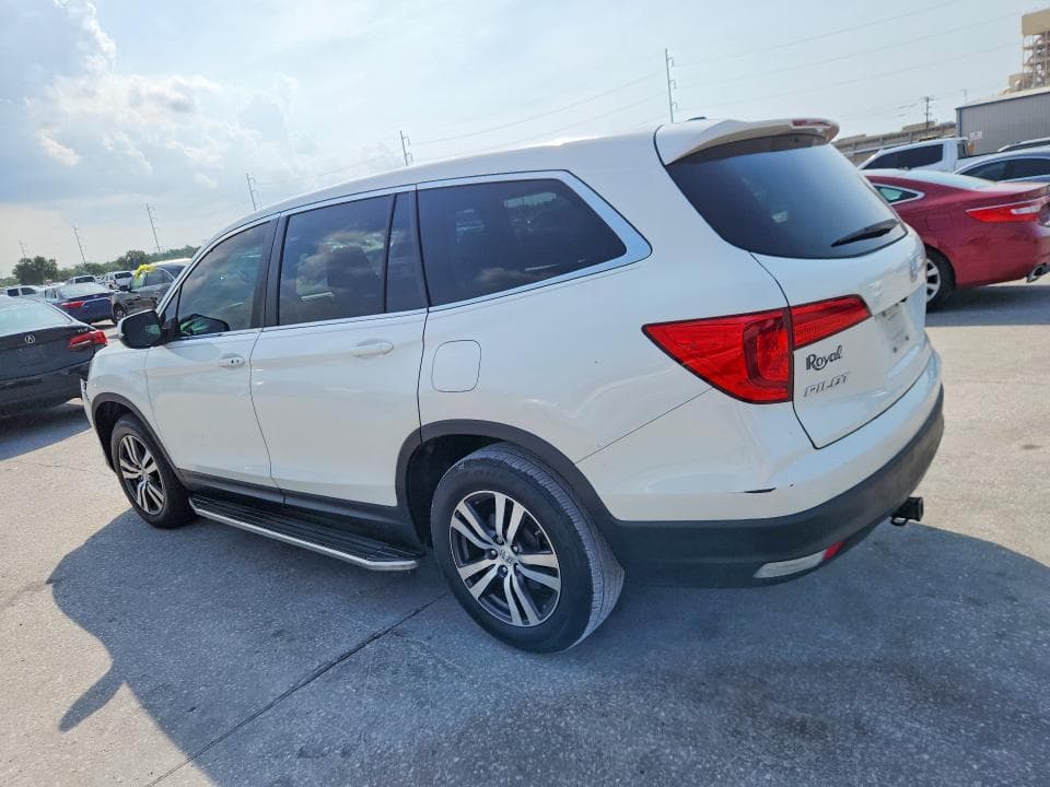 2018 HONDA PILOT EX 2