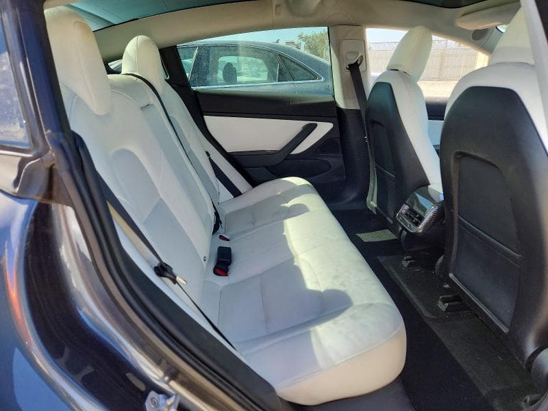 2018 TESLA MODEL 3 10
