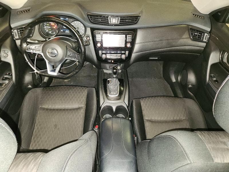 2020 NISSAN ROGUE SV 8