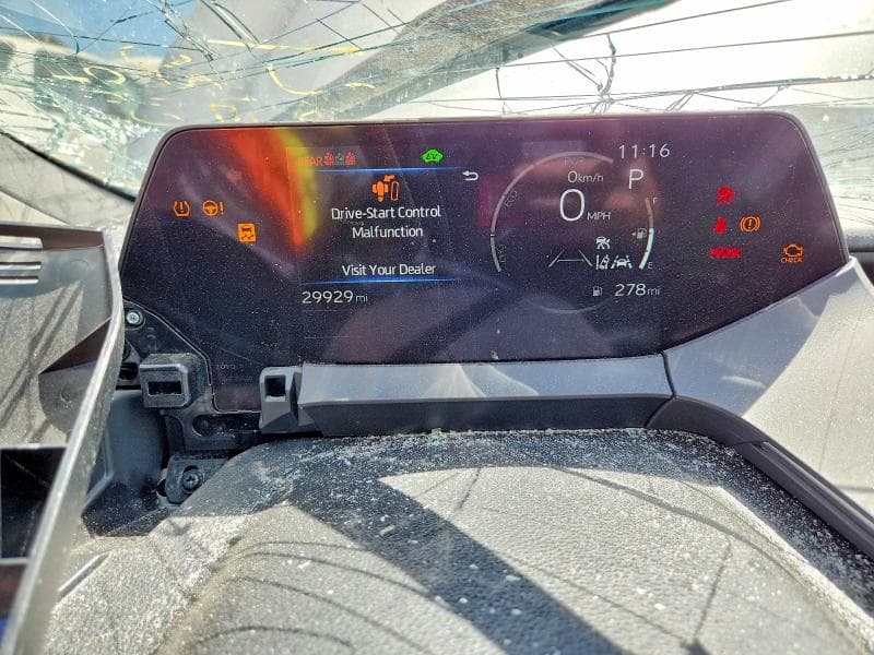 2025 TOYOTA PRIUS LE 9