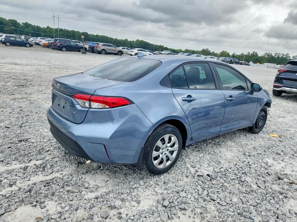 2026 TOYOTA COROLLA LE 3