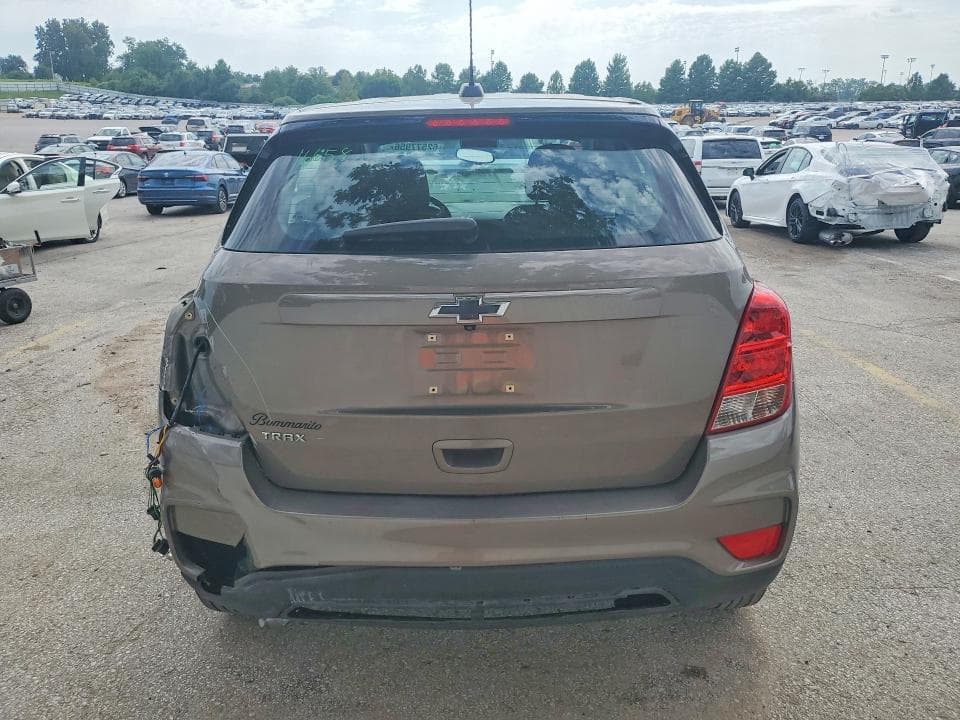 2020 CHEVROLET TRAX LS 6