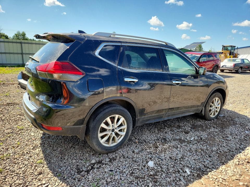 2017 NISSAN ROGUE SV 3