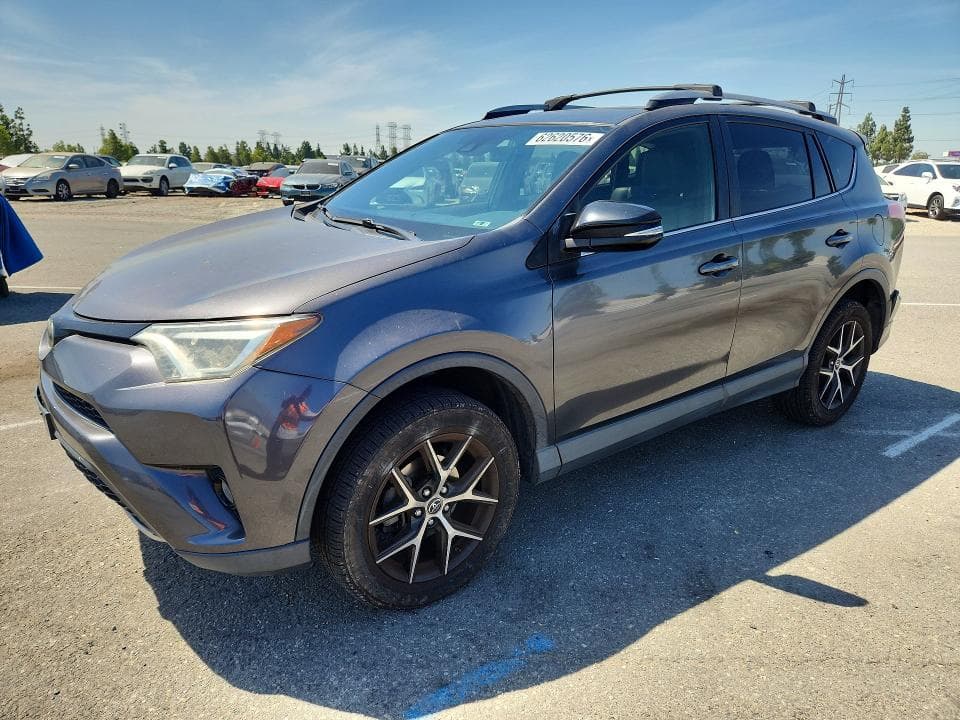 2018 TOYOTA RAV4 SE - 1