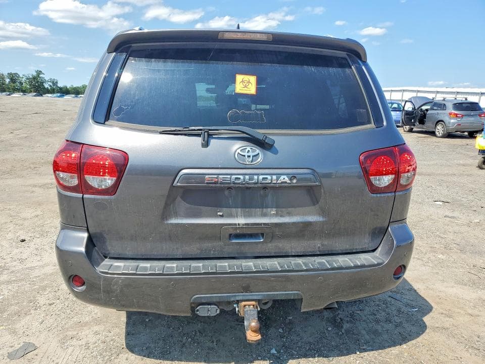 2019 TOYOTA SEQUOIA SR5 6