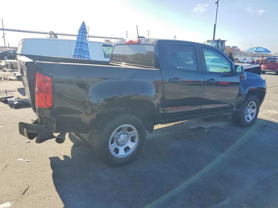 2021 CHEVROLET COLORADO 3