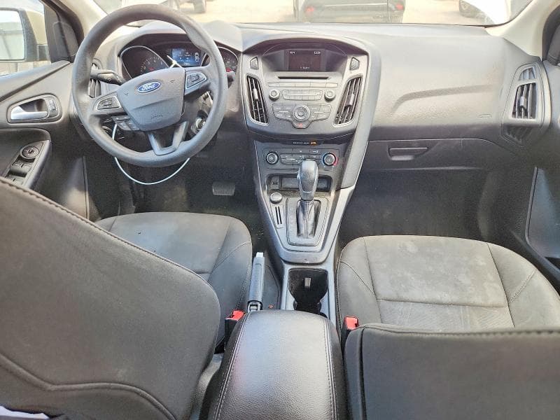 2017 FORD FOCUS SE 8