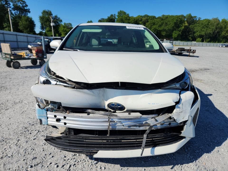 2018 TOYOTA PRIUS TWO ECO 5