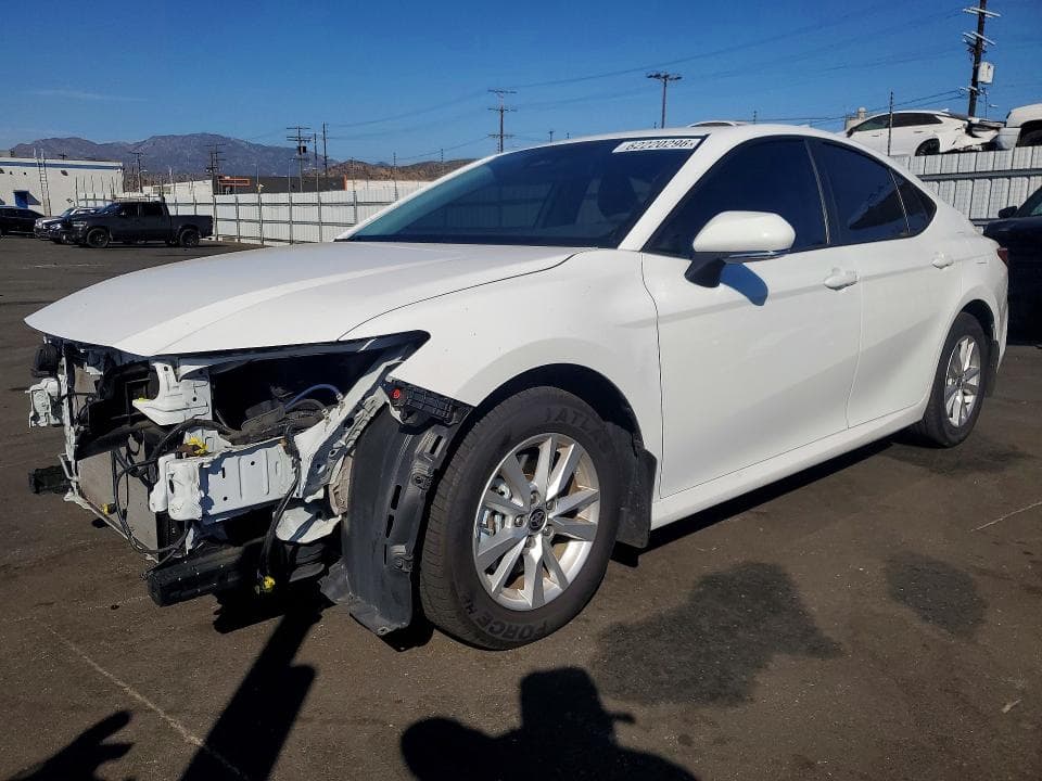 2025 TOYOTA CAMRY LE - 1