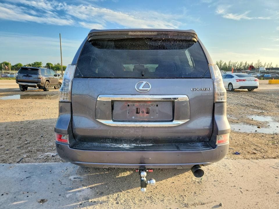 2018 LEXUS GX 460 6