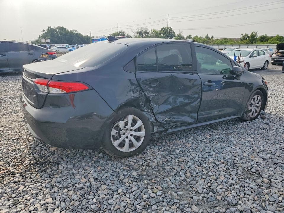 2021 TOYOTA COROLLA LE 3
