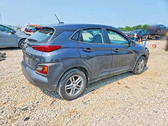 2019 HYUNDAI KONA SE 3