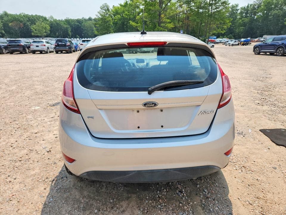 2017 FORD FIESTA SE 6