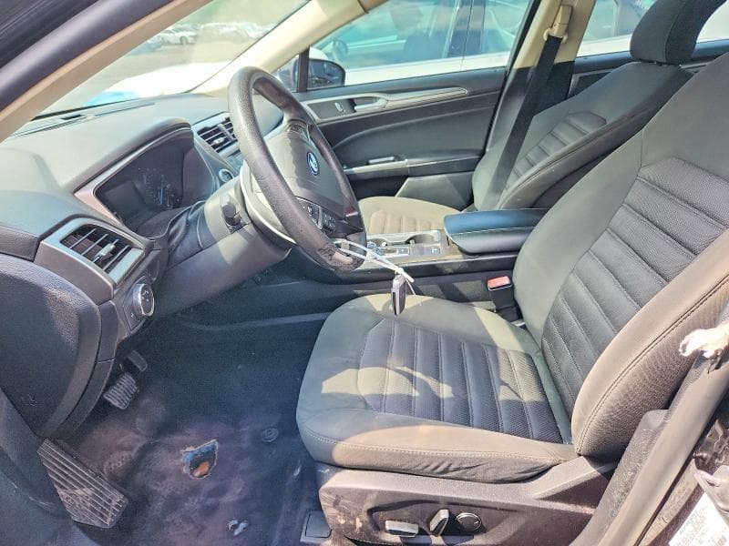 2017 FORD FUSION SE 7