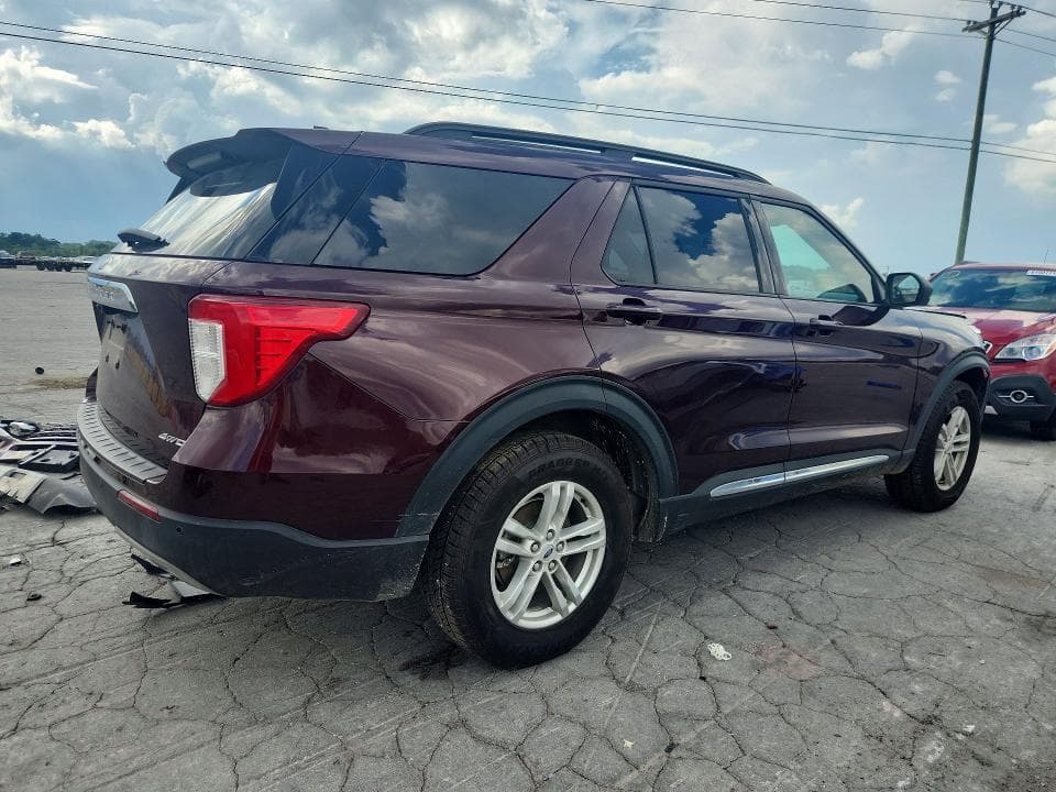 2022 FORD EXPLORER XLT 3