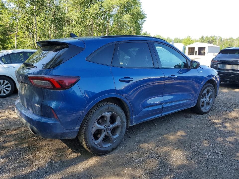 2023 FORD ESCAPE ST LINE 3