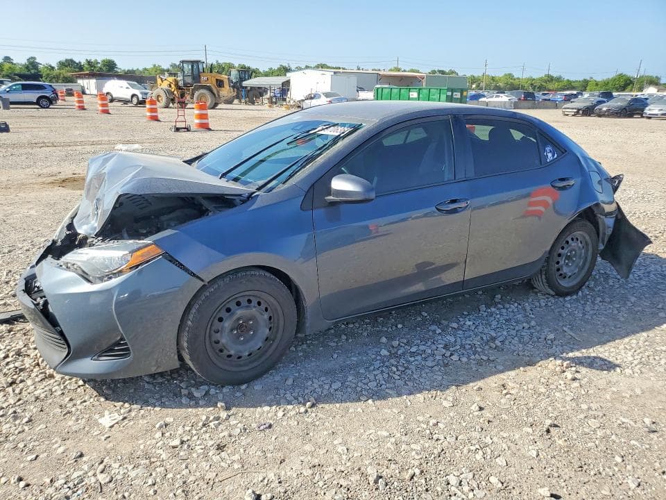 2019 TOYOTA COROLLA LE - 1