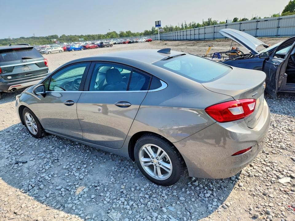 2017 CHEVROLET CRUZE LT 2