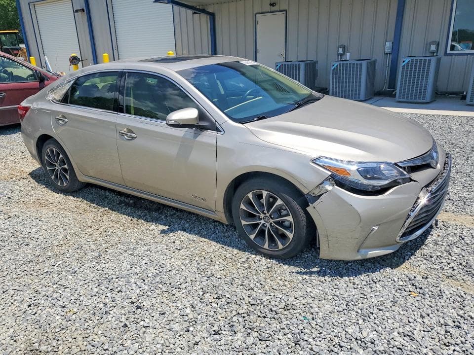 2018 TOYOTA AVALON HYBRID XLE PREMIUM 4