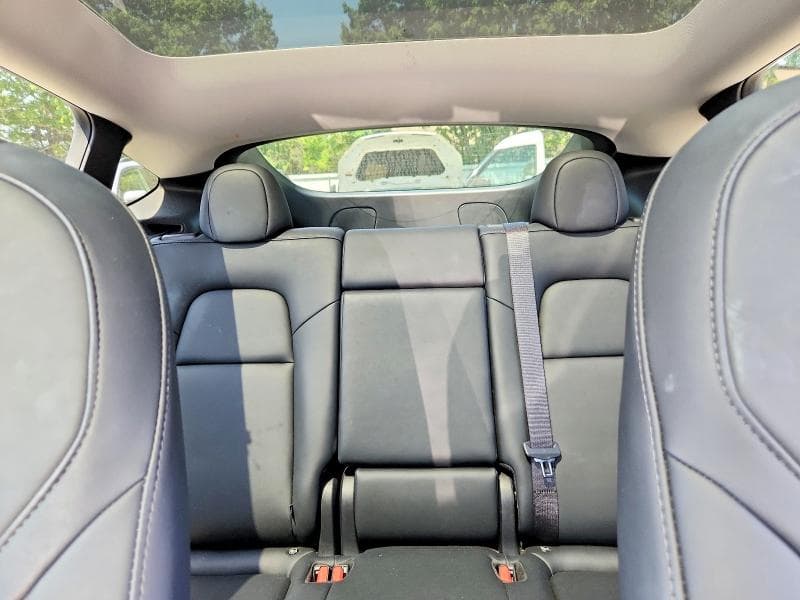 2025 TESLA MODEL Y 10