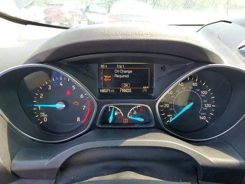 2017 FORD ESCAPE SE 9