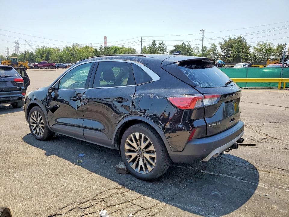 2020 FORD ESCAPE TITANIUM 2