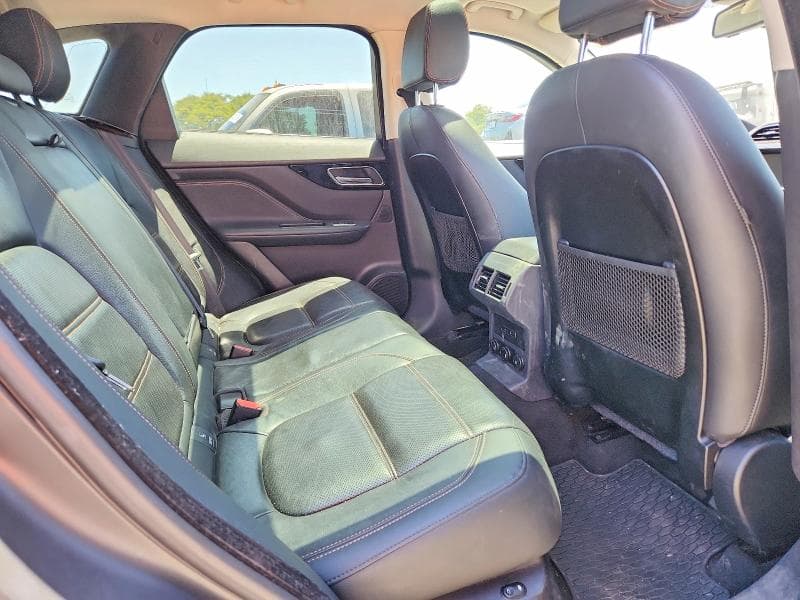 2018 JAGUAR F-PACE PRESTIGE 11